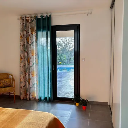 Neuve Avec Piscine Privee Chauffee Et Sa Superbe Terrasse *