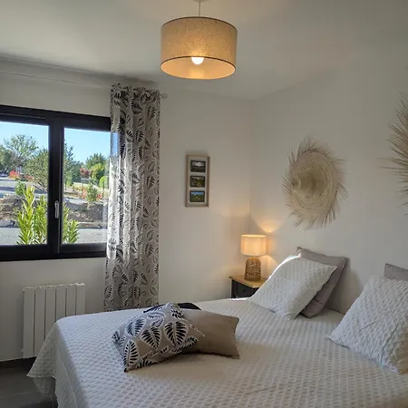 Neuve Avec Piscine Privee Chauffee Et Sa Superbe Terrasse Villa *