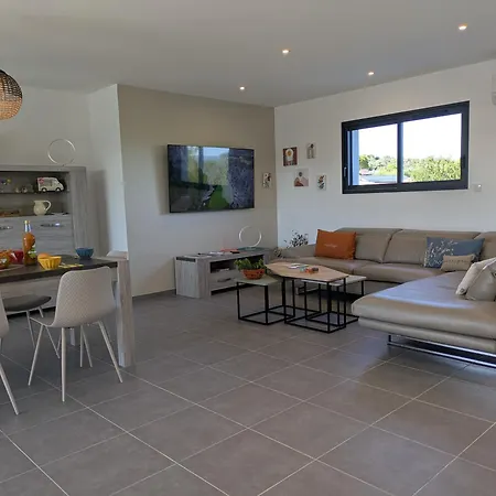 Neuve Avec Piscine Privee Chauffee Et Sa Superbe Terrasse * Joyeuse