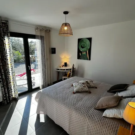 Villa Neuve Avec Piscine Privee Chauffee Et Sa Superbe Terrasse *